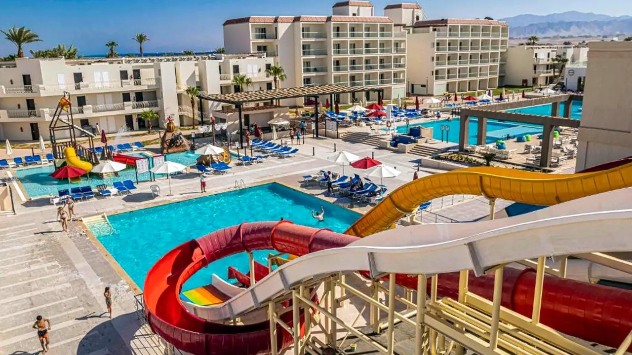 Amarina Abu Soma Resort & Aquapark